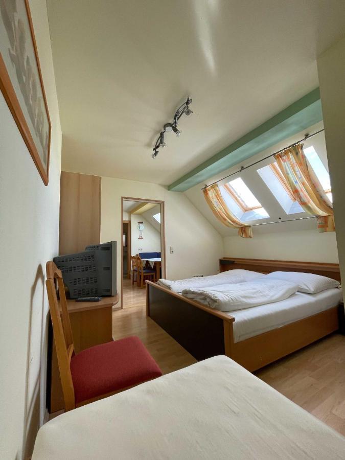 Vural Rooms Гмюнд Екстер'єр фото